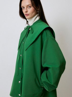 Yaka Detaylı Bomber Ceket