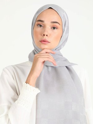 Gümüş Dama Karla Şal