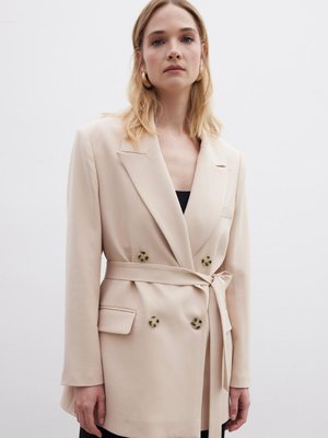 Bağlama Detaylı Blazer Ceket Nude Bağlama Detaylı Blazer Ceket Nude
