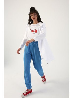 Beyaz Fermuarlı Sweat Hırka Beyaz Fermuarlı Sweat Hırka