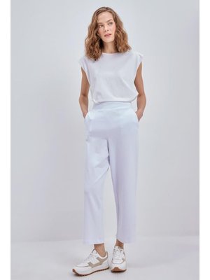 Beyaz Pamuklu Beli Lastikli Bol Paça Pantolon Beyaz Pamuklu Beli Lastikli Bol Paça Pantolon