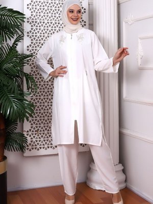 Hac Ve Umre Kıyafeti Beyaz Fermuarlı Çiçek Desenli