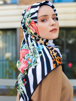 Şal Evi Güllü Twill Eşarp Renkli Şal Evi Güllü Twill Eşarp Renkli