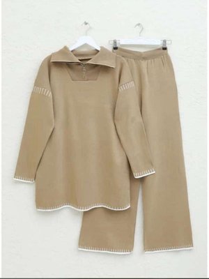 Fermuar Detaylı Camel Triko Takım