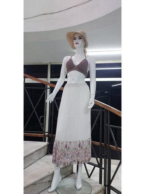 Beyaz Beli Lastikli Astarlı Şifon Uzun Etek Beyaz Beli Lastikli Astarlı Şifon Uzun Etek