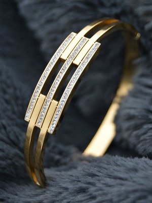 Altın Renk Kaburga Çelik Bileklik