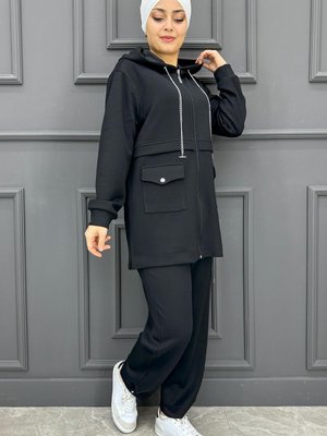Zincir Bağcık Detaylı Kapüşonlu Takım Siyah