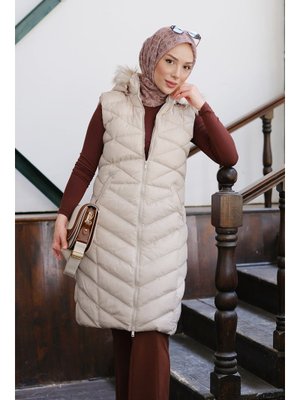 Bej Kapüşonlu Kolsuz Şişme Yelek Bej Kapüşonlu Kolsuz Şişme Yelek