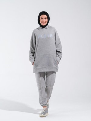 Nakışlı Oversize Sweatshirt Nakışlı Oversize Sweatshirt