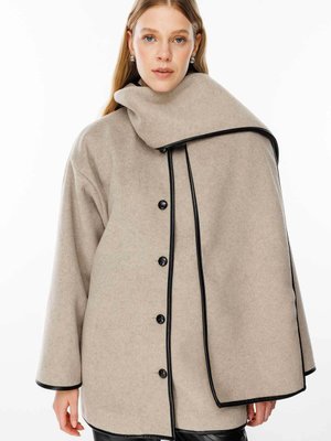 Limited Deri Biyeli Vizon Kaban