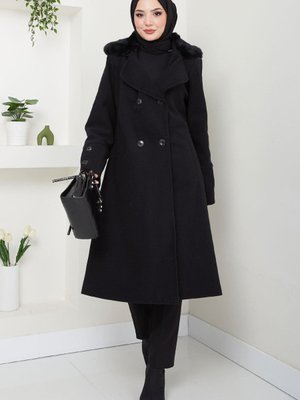 Yakası Kürk Detaylı Kaşe Kaban Siyah Yakası Kürk Detaylı Kaşe Kaban Siyah