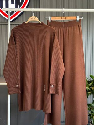 Kahverengi Standart Triko Fitilli Düğme Detalı İkili Tunik Pantolon Takım