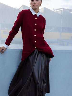 Gold Düğmeli Uzun Hırka