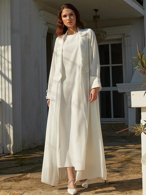 Taş İşlemeli Abaya Beyaz Taş İşlemeli Abaya Beyaz