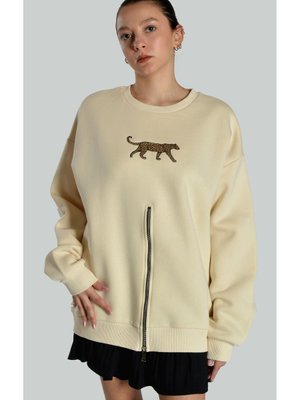 Önden Fermuarlı Leopar Detaylı Sweatshirt