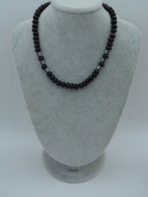Siyah Oniks Hematit Kolye