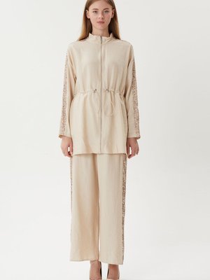 Şerit Detaylı Pamuklu Takım