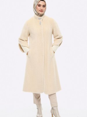 Bej Yapıştırma Taş Detaylı Ribanalı Lale Kol Kaban