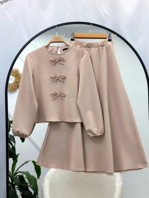 Fiyonklu Etekli Takım