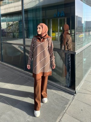 Kamyoncu Yaka Triko Takım