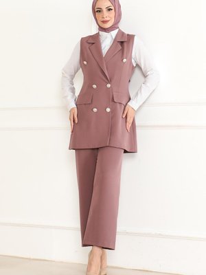 Gül Kurusu Düğme Detaylı İkili Takım Gül Kurusu Düğme Detaylı İkili Takım