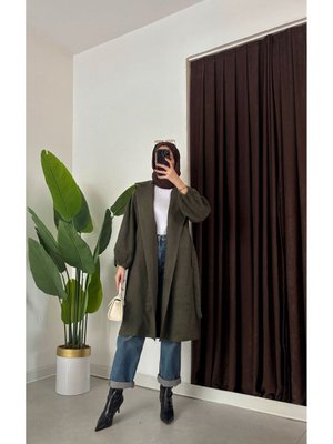 Kolları Büzgülü Seyyar Kuşaklı Oversize Kesim Bornoz Tip Kaşe Kaban