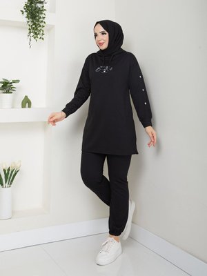 Kapüşonlu Eşofman Takımı Kapüşonlu Eşofman Takımı