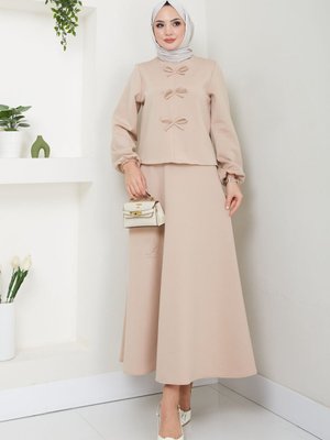 Bej Fiyonk Detaylı Etekli Takım Bej Fiyonk Detaylı Etekli Takım