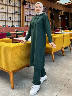 İkili Takım Koyu Yeşil