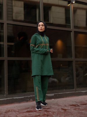 Sim Şerit Yeşil Eşofman Takımı Sim Şerit Yeşil Eşofman Takımı