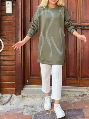 Taş İşlemeli Uzun Sweatshirt Taş İşlemeli Uzun Sweatshirt