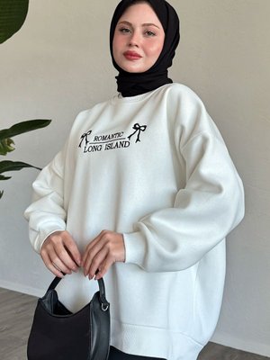 Fiyonk Yazı İşleme Ekru Sweat Fiyonk Yazı İşleme Ekru Sweat