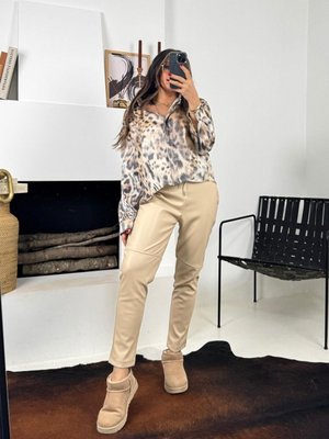 Taş Deri Bel Lastik Havuç Model Pantolon