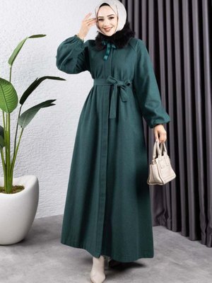 Kürk Detaylı Kaşe Manto