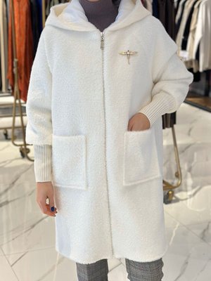 Kapüşonlu Fermuarlı Broş Detaylı Kürk Ceket Kaban Ekru