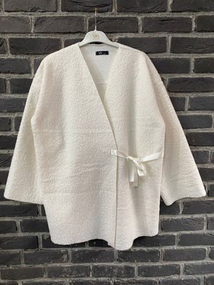 S M Beden Krem Buklet Hırka