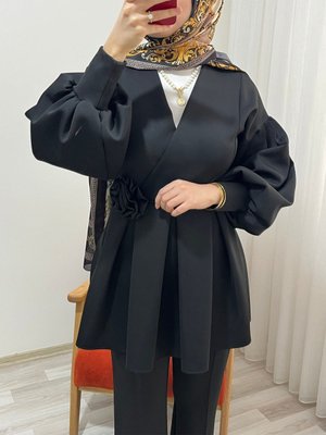 Gül Detaylı Takım