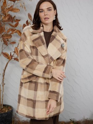 Camel Broş Detaylı Ekose Kaban