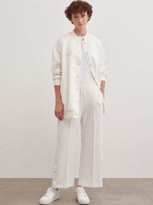 Paçası Çıtçıtlı Pantolon