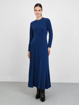 Lacivert Bisiklet Yakalı Sandy Kumaş Elbise