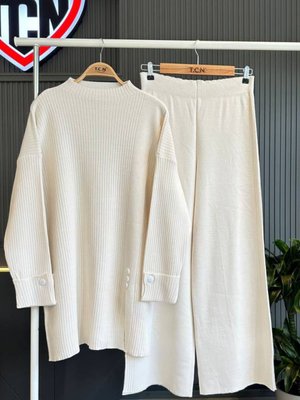 Beyaz Standart Triko Fitilli Düğme Detalı İkili Tunik Pantolon Takım