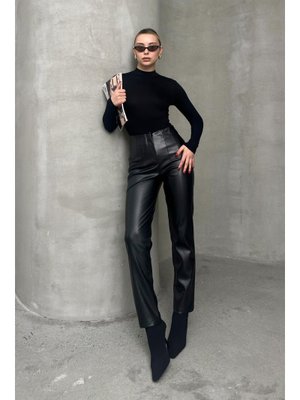 Siyah Çift Pensli Deri Görünümlü Pantolon