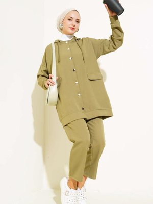 Kadın Çıt Kapamalı Eşofman Takımı