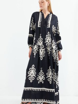 Otantik Desenli Elbise Z.siyah Otantik Desenli Elbise Z.siyah