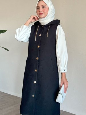 Jakar Kapitone Zincir Detaylı Yelek Siyah Jakar Kapitone Zincir Detaylı Yelek Siyah