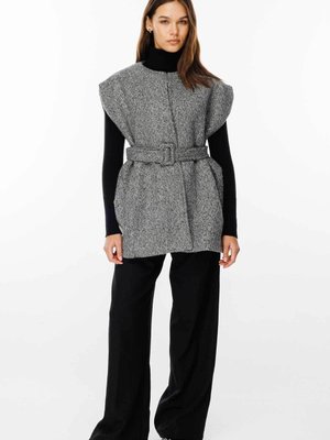 Vatkalı Geniş Kesim Antrasit Kaşe Yelek