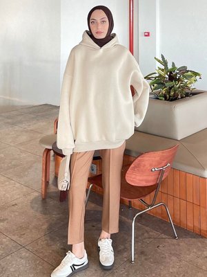 Kapüşonlu Salaş Sweatshirt Lacivert Kapüşonlu Salaş Sweatshirt Lacivert
