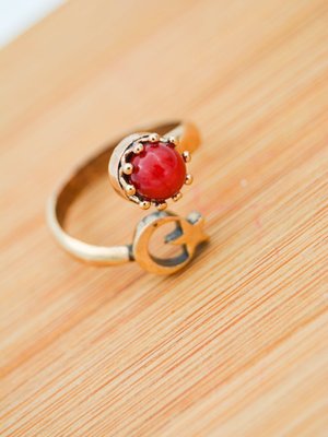 Ay Yıldız Mercan Taşlı Ayarlanabilir Yüzük