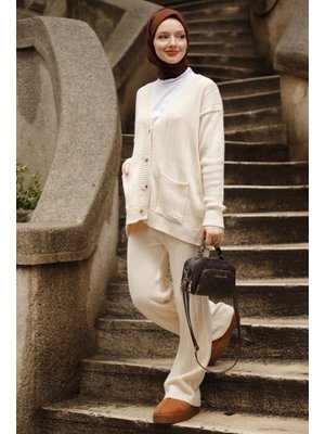 Shak Ekru Triko Takım