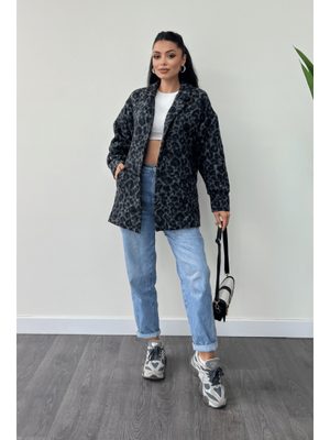 Siyah Leopar Desenli Kaşe Kumaş Kaban